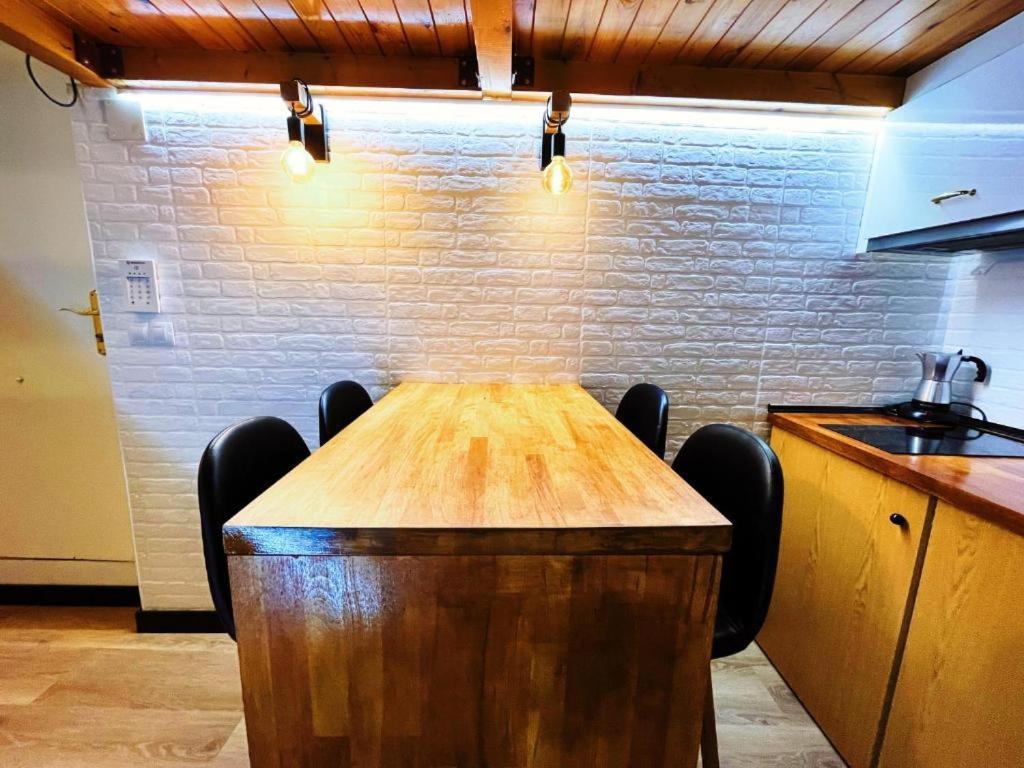 Mini Duplex4 Plaza Mayor Мадрид Экстерьер фото