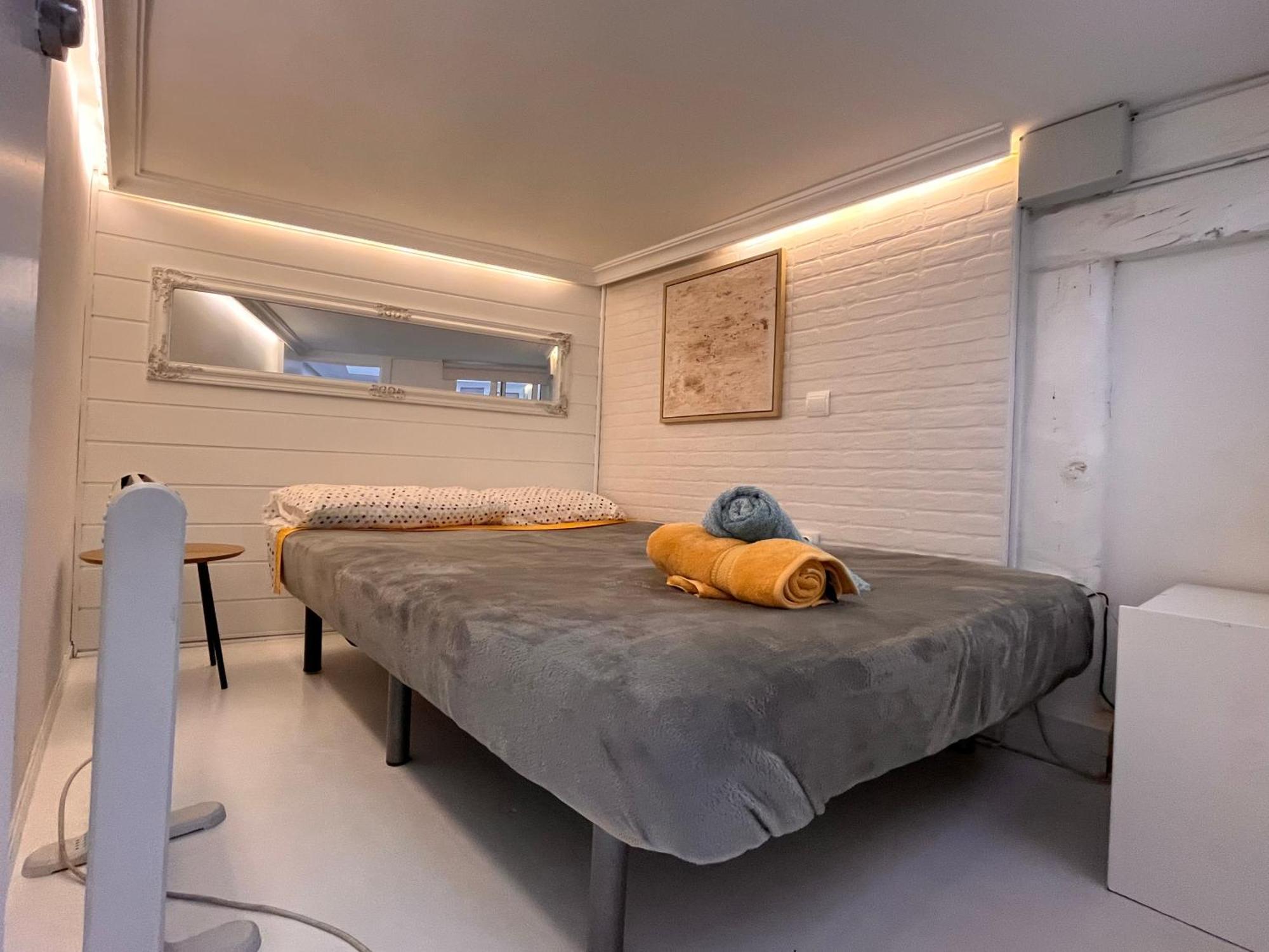 Mini Duplex4 Plaza Mayor Мадрид Экстерьер фото
